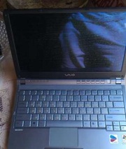 Продам  нерабочий ноутбук  Sony VAIO PCG-4F2L.